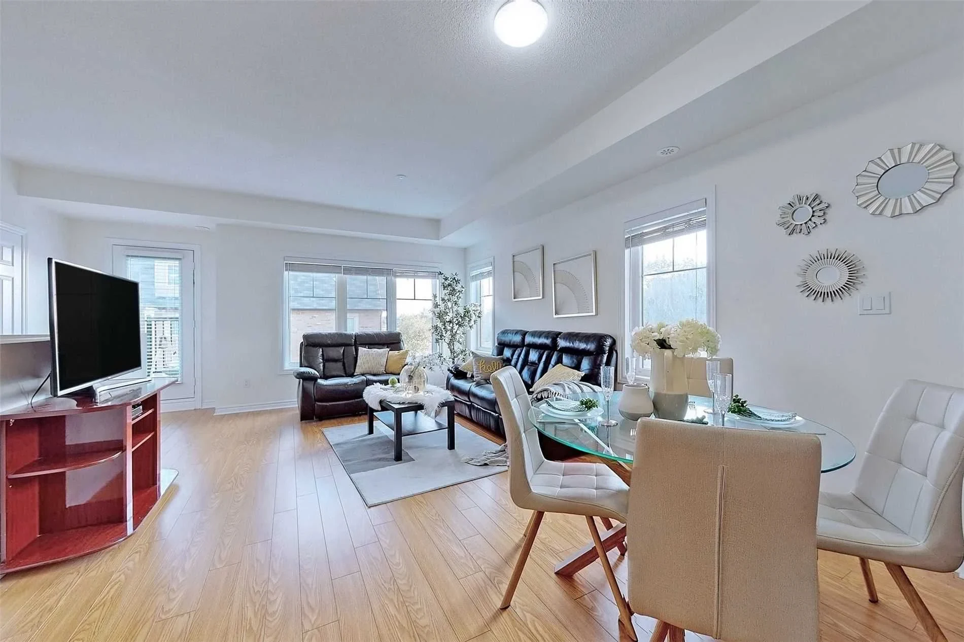 3 - 17 Eaton Park Lane, photo 2