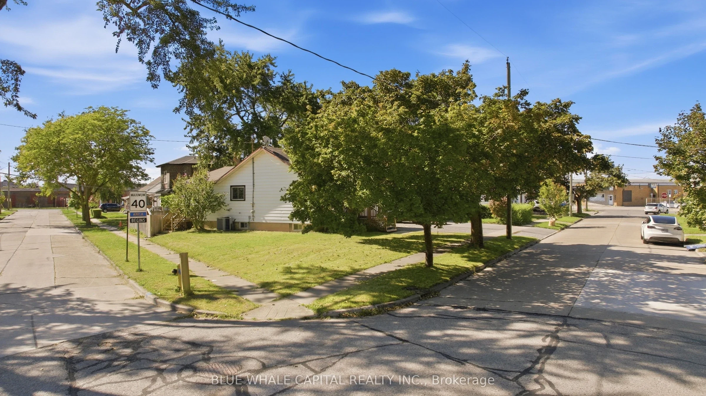 71 PLYMOUTH Avenue, photo 2