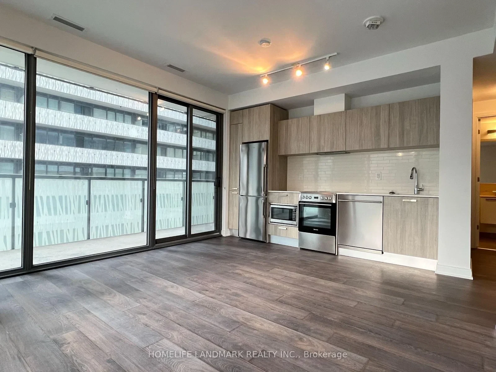 505 - 50 Charles Street E