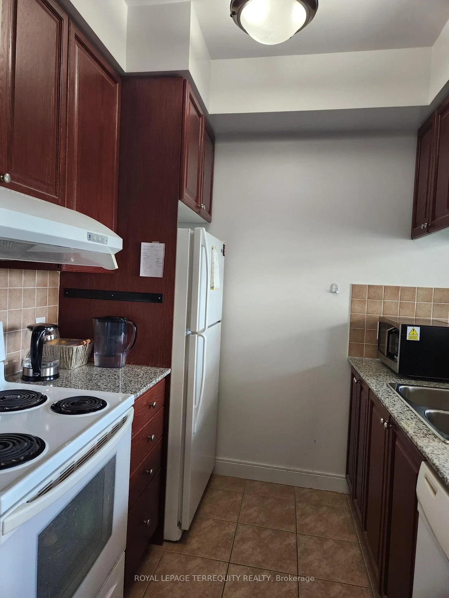 1223 - 238 Bonis Avenue, photo 5