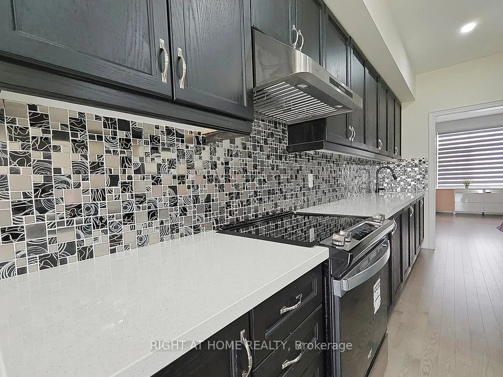 36 ANDRESS Way, photo 5